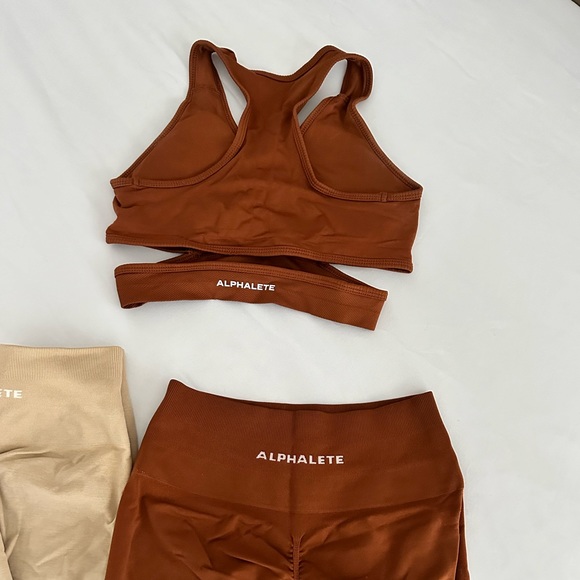 Alphalete Status Bra - Butterscotch Size Small - Picture 4 of 7